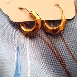 gold geometric earrings